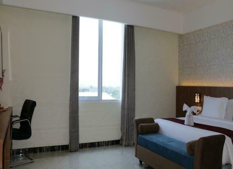 בית מלון כפרי Horison Sentani