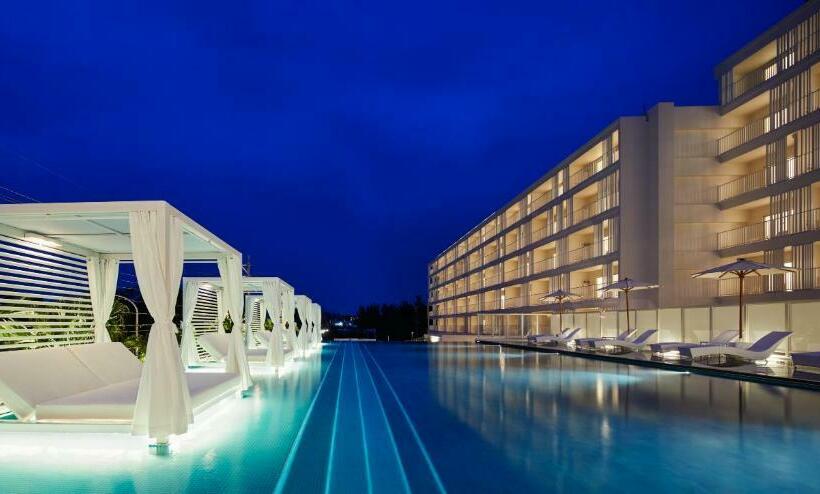 בית מלון כפרי Beb5 Okinawa Seragaki By Hoshino Resorts