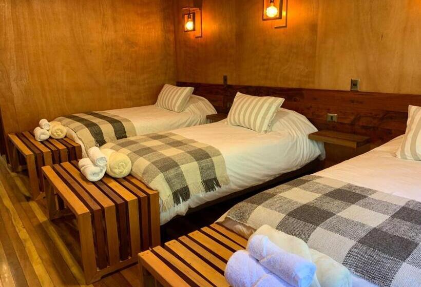 فندق Illi Lodge & Hostel