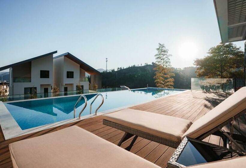 호텔 La Villa By La Montagne