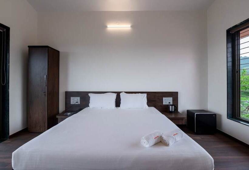 בית מלון כפרי Escape Stays Le Fromage Cheese Village