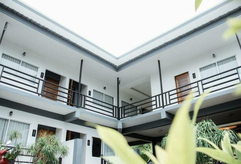 בית מלון כפרי Nangkam Boutique Don Sak