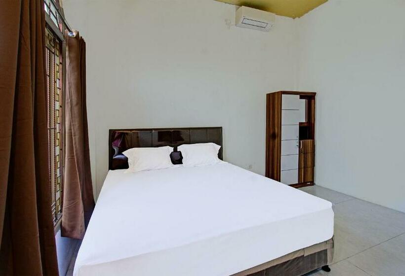 ホテル Oyo 91739 Ayu Bypass Mansion