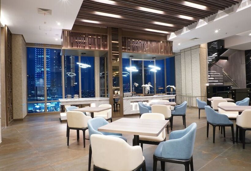 Platinum Hotel Tunjungan Surabaya