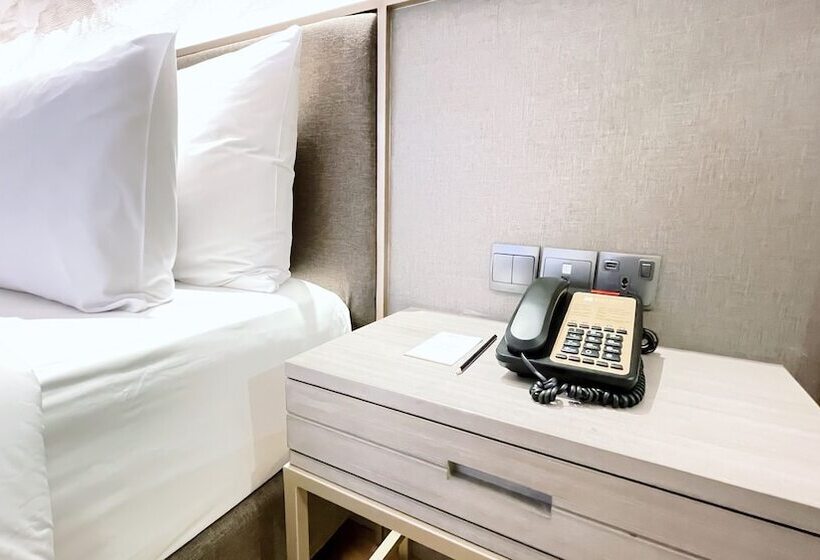 Platinum Hotel Tunjungan Surabaya