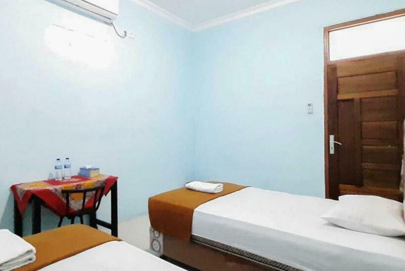 호텔 Prima Homestay Mentawai Mitra Reddoorz