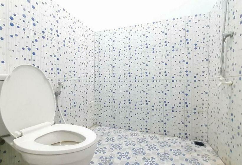 호텔 Prima Homestay Mentawai Mitra Reddoorz