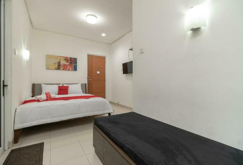 فندق Reddoorz At Kresek