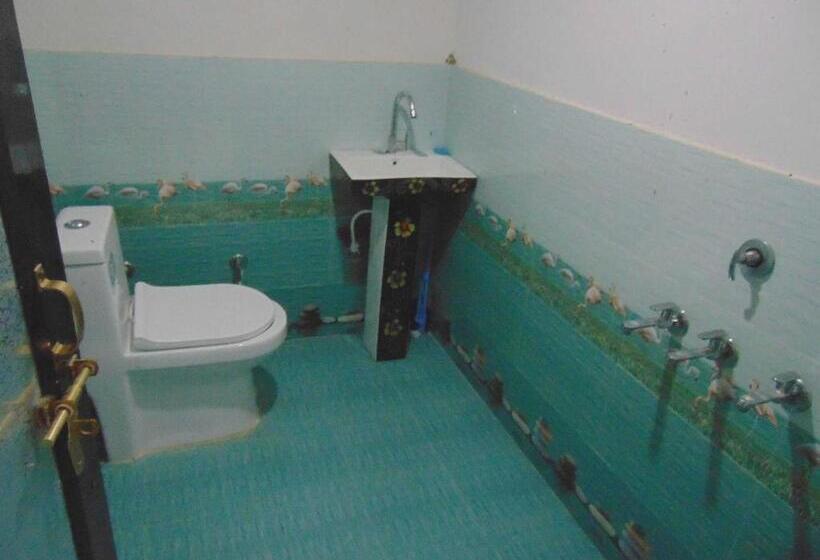 فندق Spot On Up86