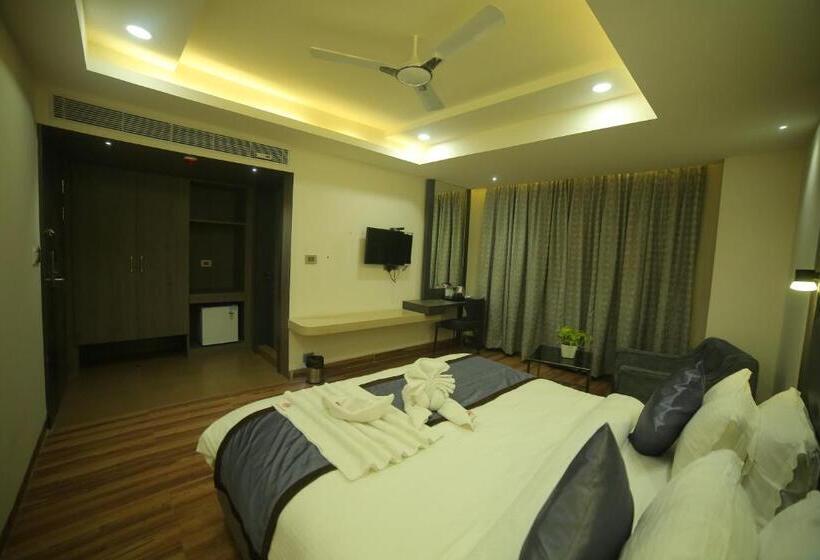 Отель Sree Fortune Grand, Tadepalli