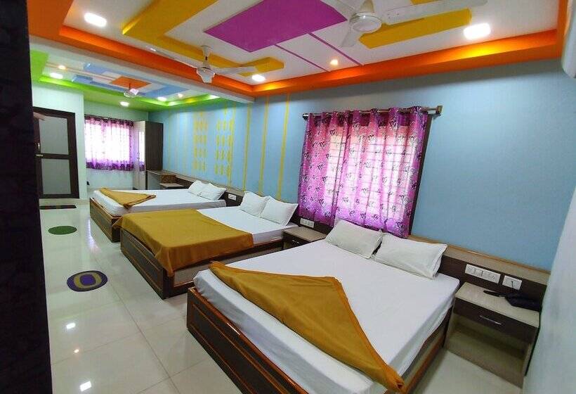 فندق Srii Devi Residency