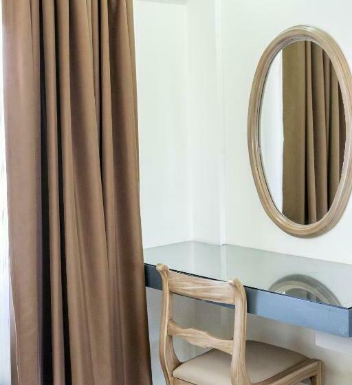 فندق The Garden Galleries Boutique