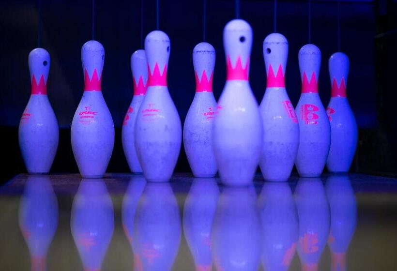 בית מלון כפרי The Heyford