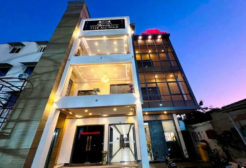 Отель The Mewar