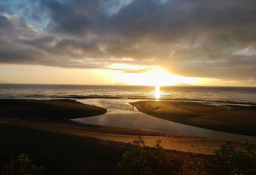 Jamilla S Private Pool Resort