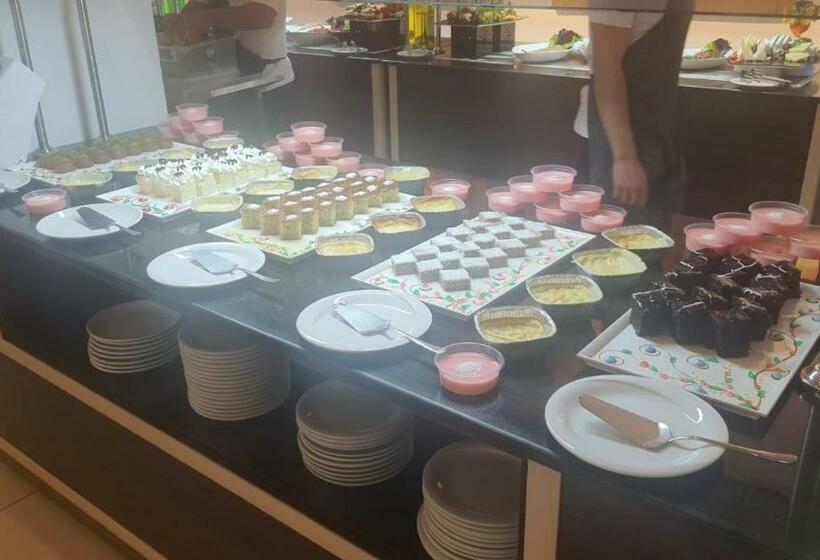 Meri̇ç Hotel Turunç