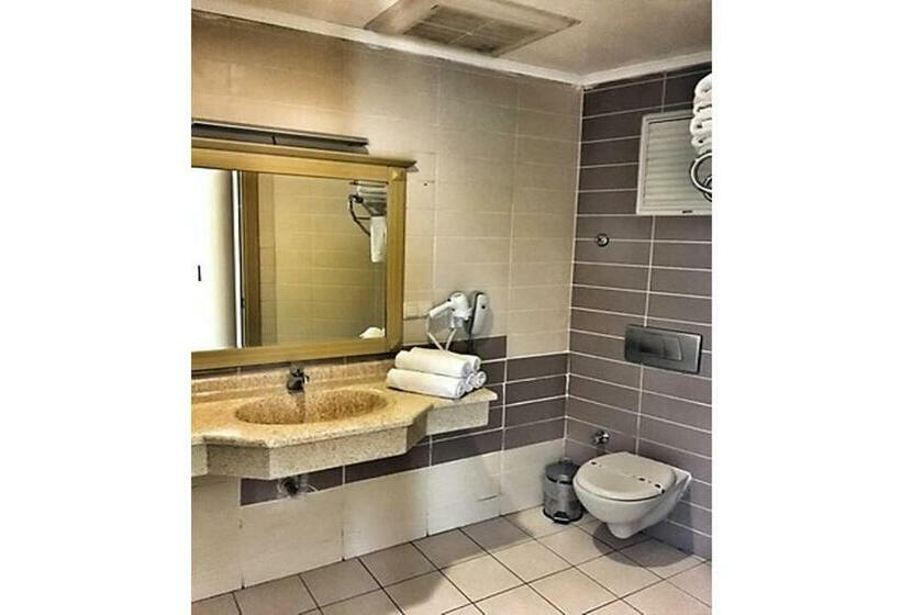 Meri̇ç Hotel Turunç