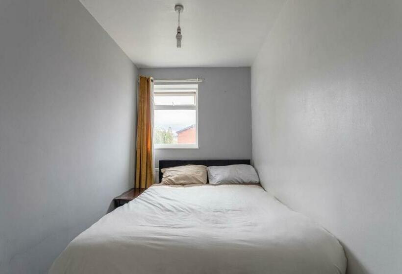 펜션 10 Min To Citycentre R3