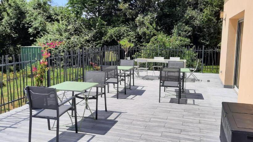 ペンション Epicurieux Normand