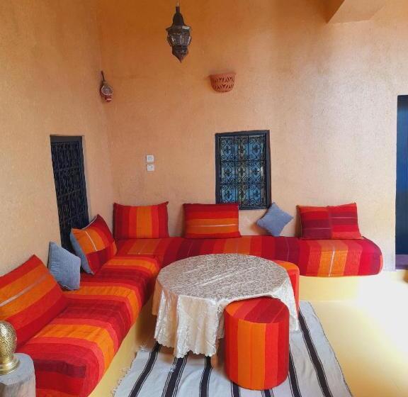 پانسیون Gite D étape Nomade