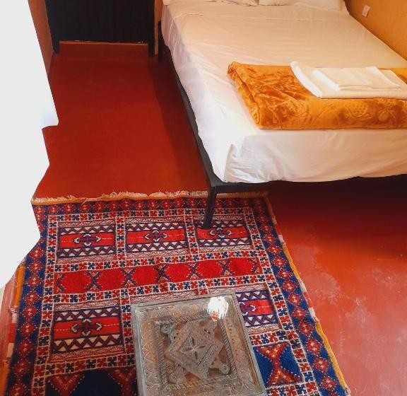 پانسیون Gite D étape Nomade