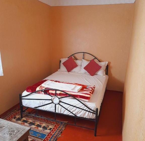 پانسیون Gite D étape Nomade