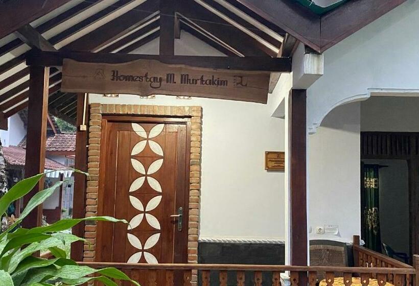 بنسيون Homestay Candi Pawon Murtakim Syariah