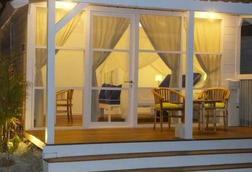 ペンション Inay Guest House