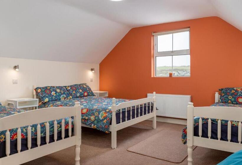 Пансион Into The Burren