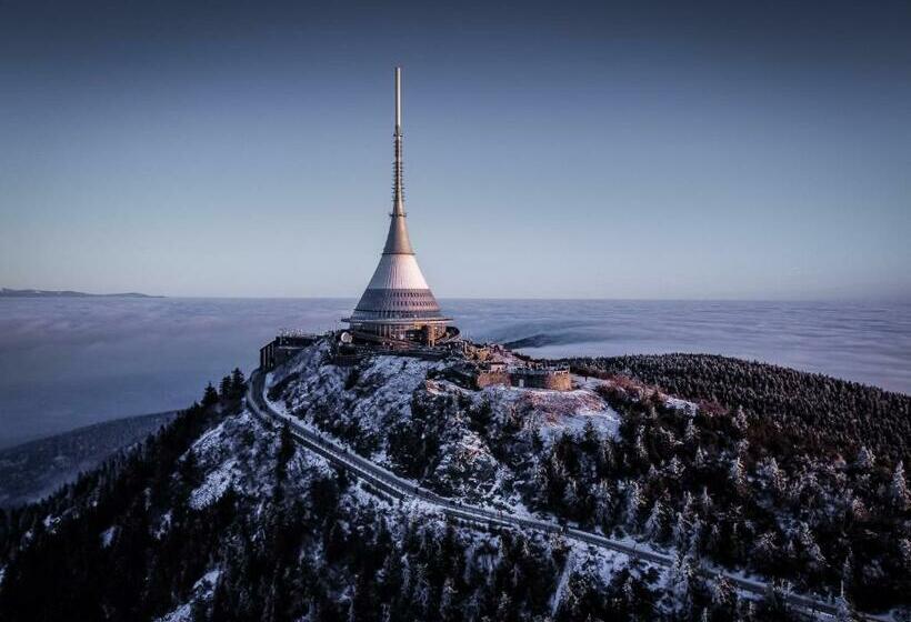 Пансион Ještěd Golf Restaurace A Penzion