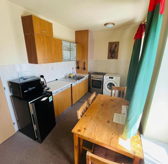 Пансион Ještěd Golf Restaurace A Penzion