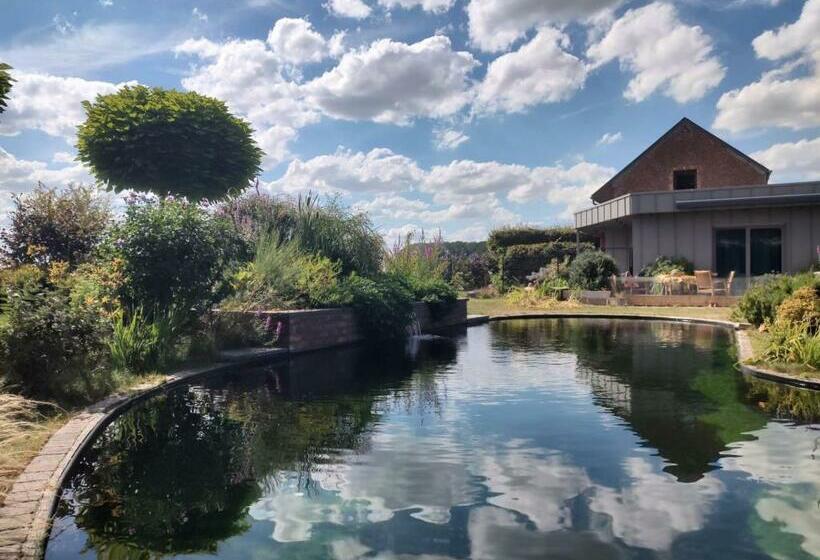 Пансион Gite Avec Piscine La Buissiere Fernelmont