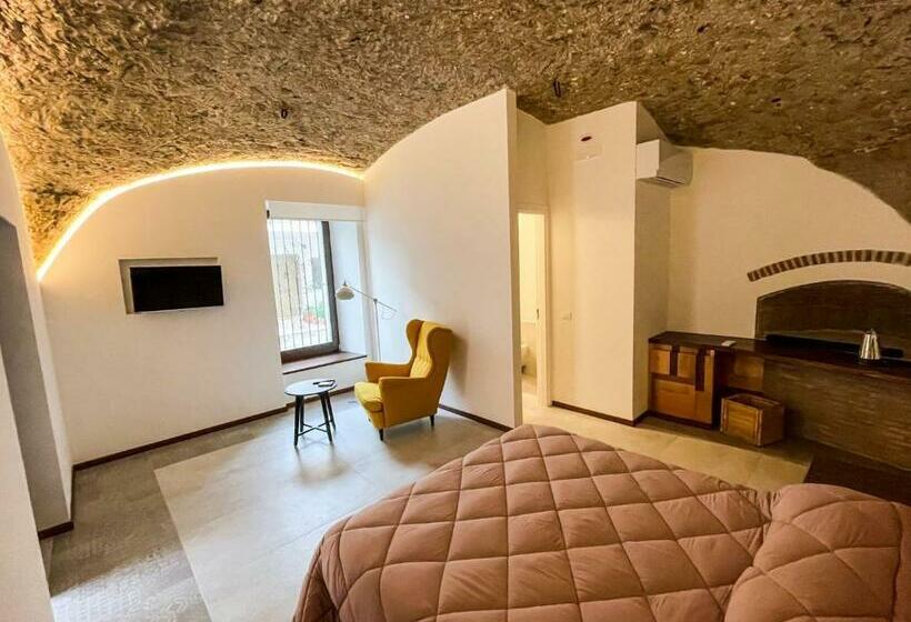 بنسيون La Stanza Del Barone