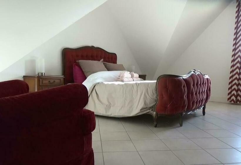 פנסיון Les Grands Chênes