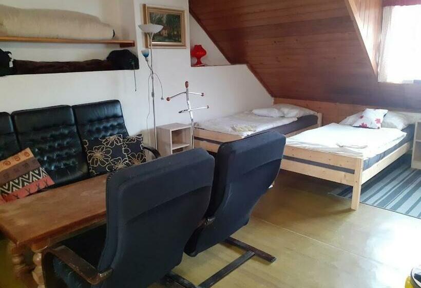 펜션 Penzion Na Zámostí Malenice