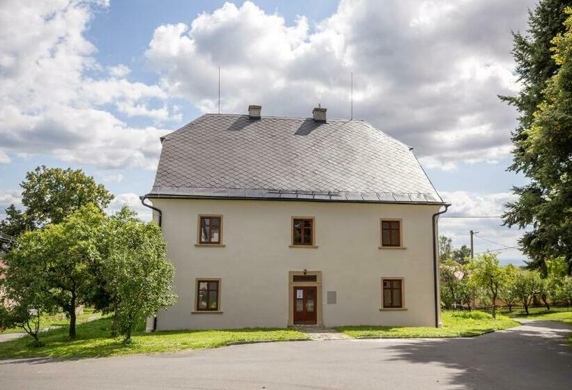 بنسيون Penzion U Křížové Cesty