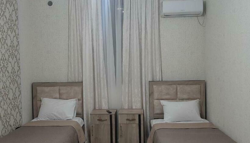 بنسيون Rubenyan Guest House