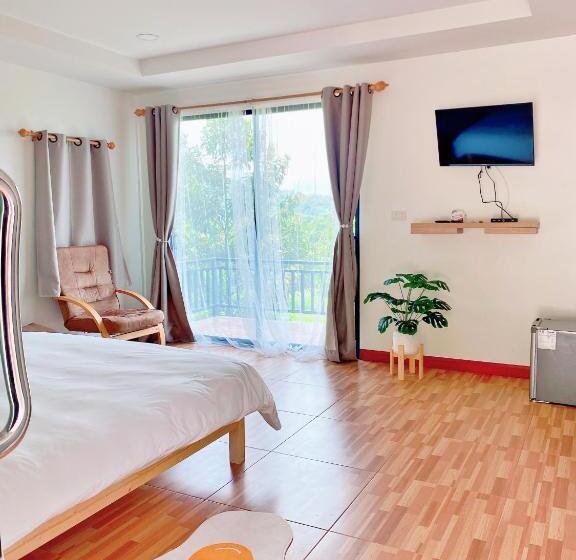 膳宿费 The Moon Camp Khanom