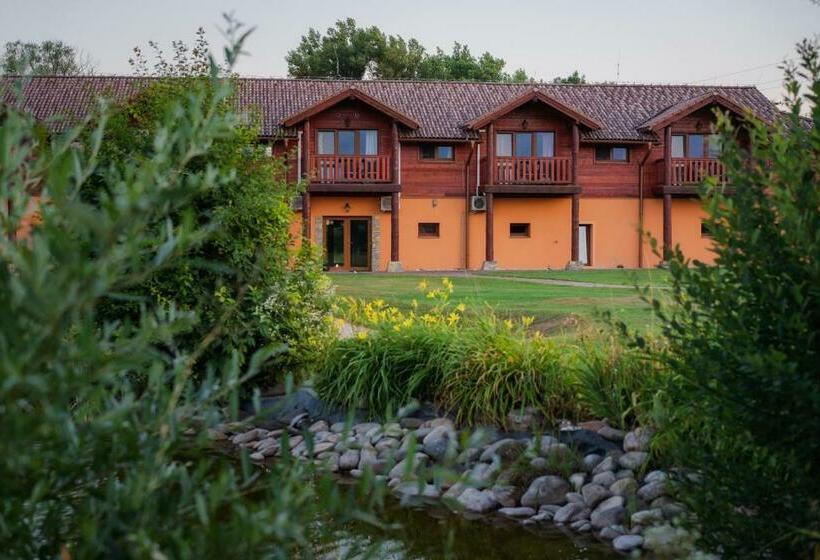 Пансион Tri Duby Golf Apartments