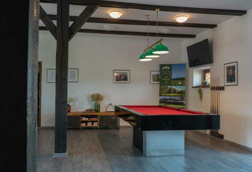 Пансион Tri Duby Golf Apartments