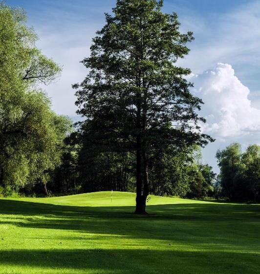 Пансион Tri Duby Golf Apartments