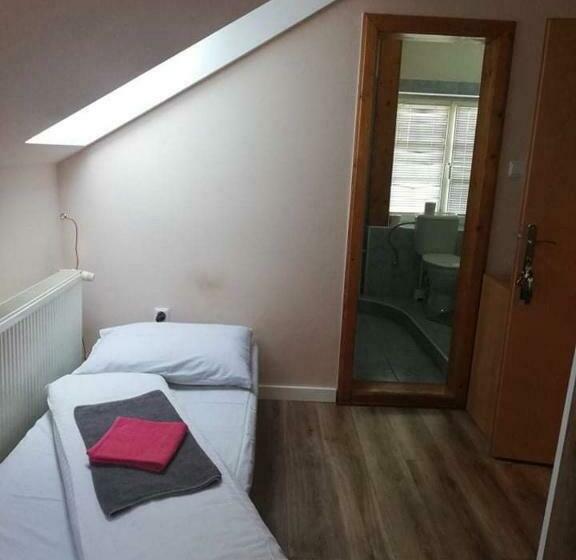 ペンション Twins