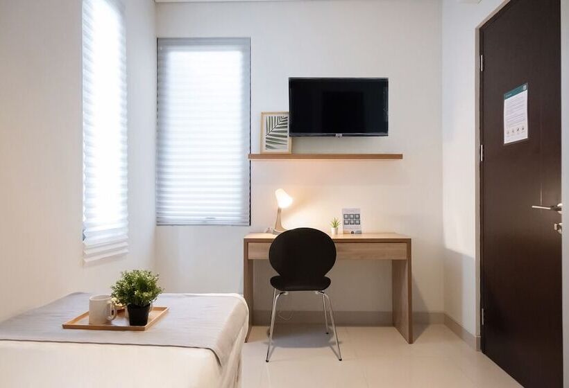 펜션 Twospaces Living At Zena Mozia