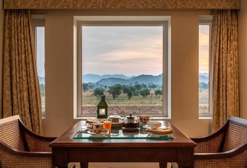 منتجع Kesarbagh