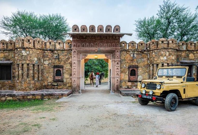 منتجع Kesarbagh