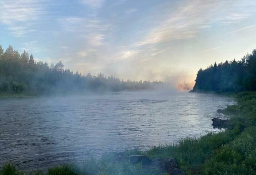 리조트 Lapinkoski Salmon Lodges Simojoki   Simoriver