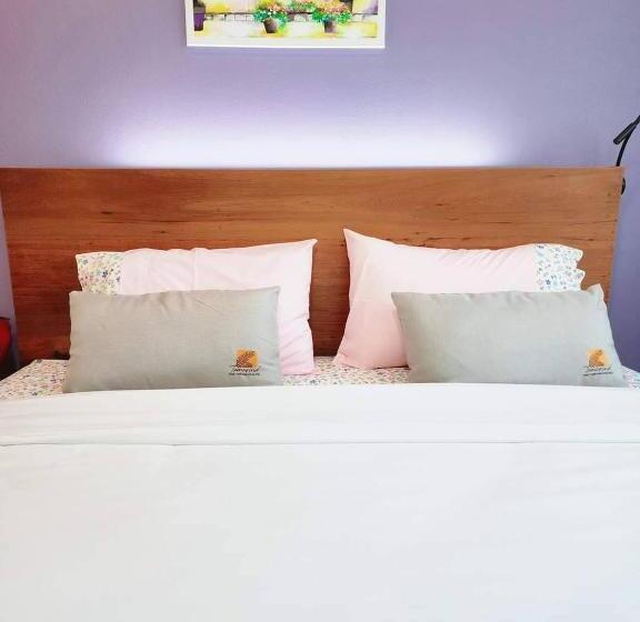 Tamarind ที่พักริมน้ำ Booking