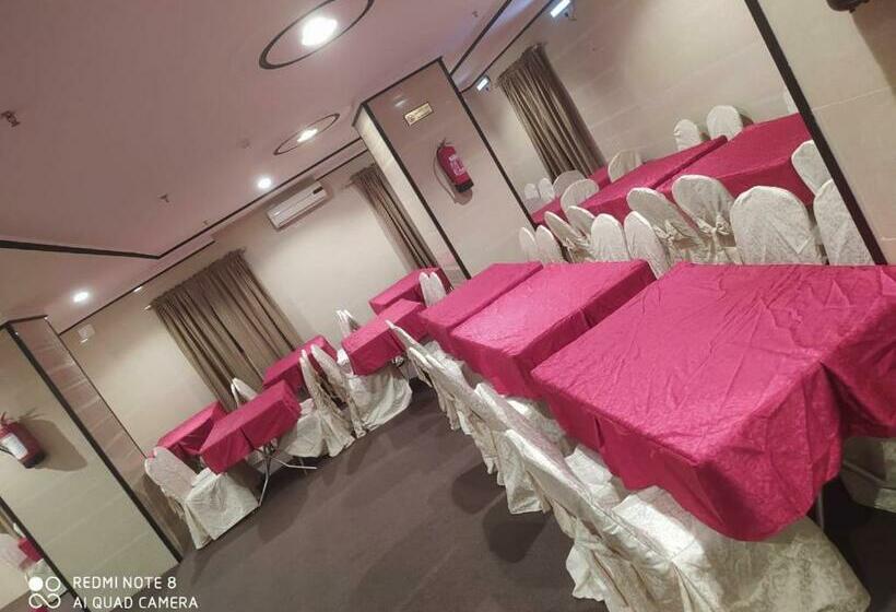 فندق سيوف الشهداء