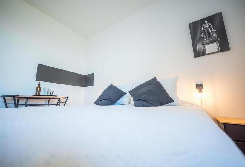 Bed and Breakfast Chambres Et Table D Hôtes Les Jardins De La Longagne