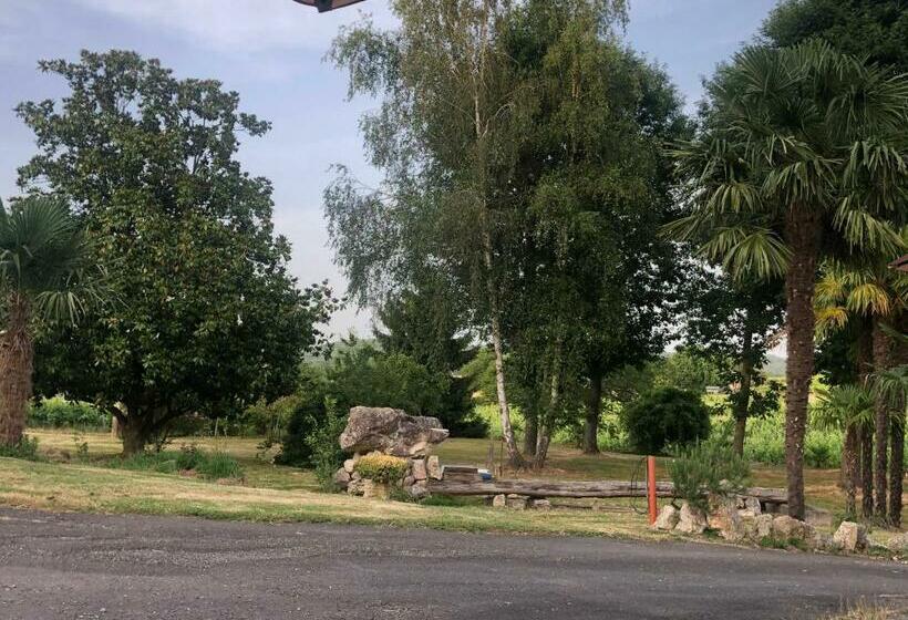 ベッドアンドブレックファースト Chez Anidé